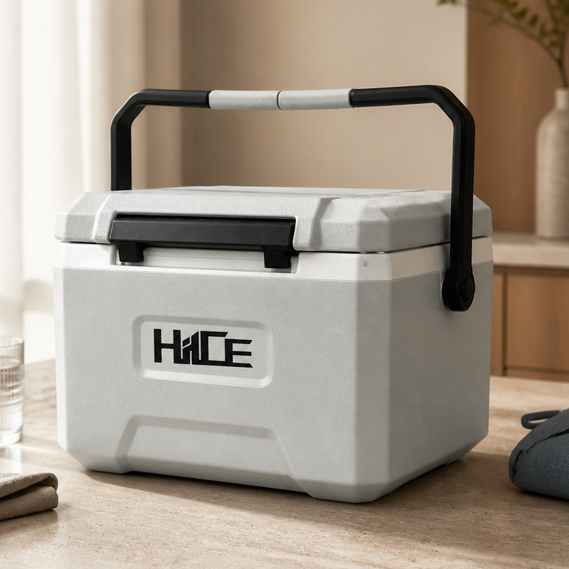 Cooler box personal HIICE M-GUARD 5L warna putih dengan pegangan atas